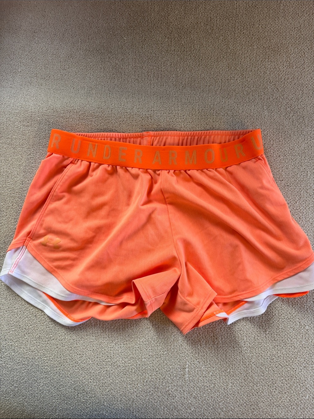 Under Armour Women's Neon Orange Athletic Running Shorts medium